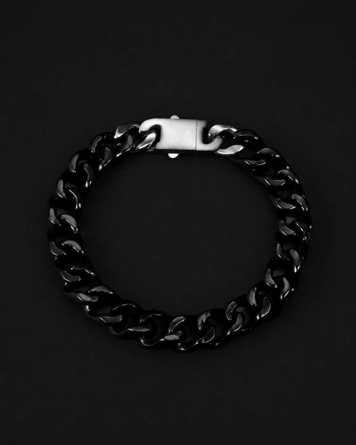 Single Piece Carved Cuban Chain Bracelet In Black Jade - Luzari