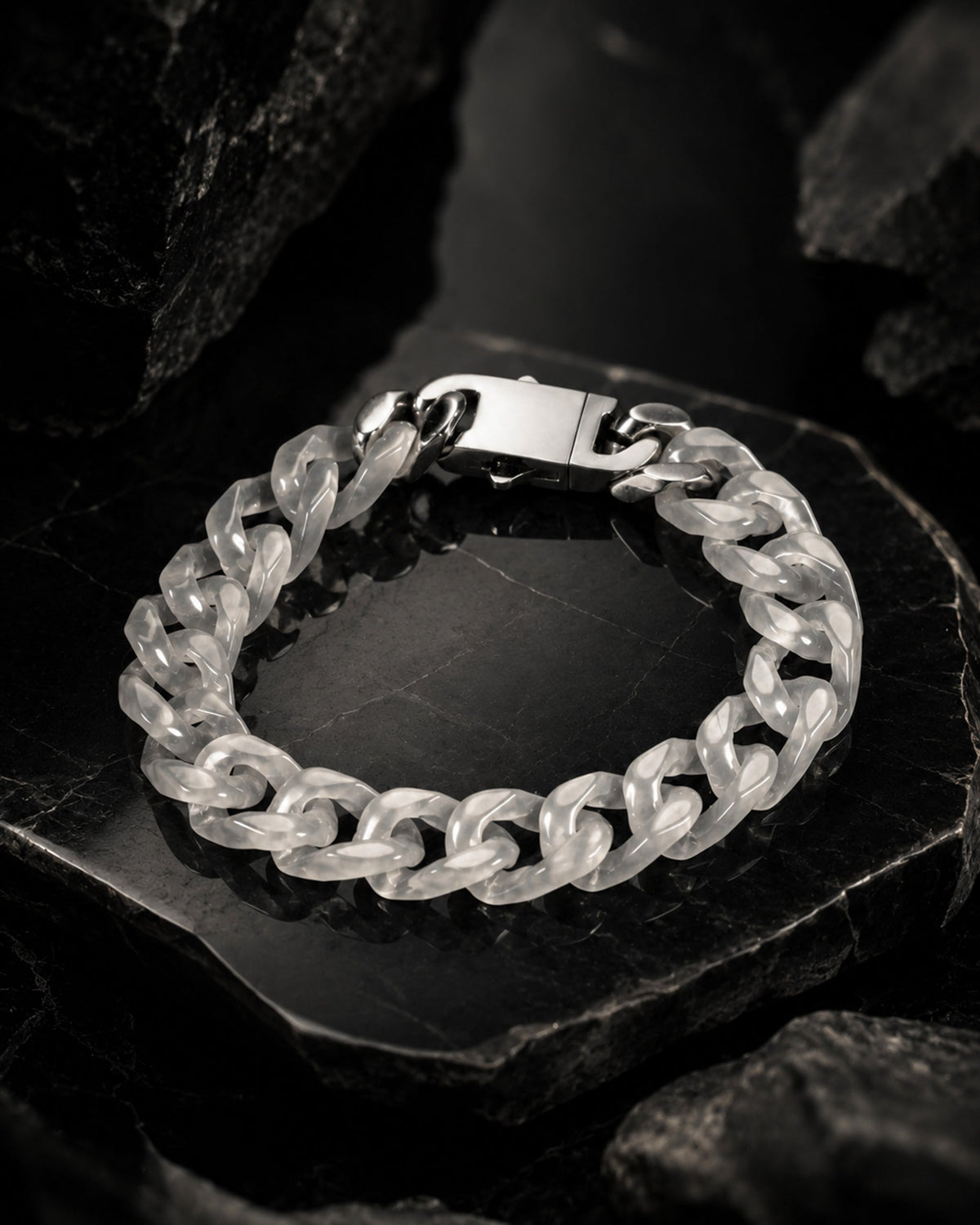 Classic Cuban Link Chain Bracelet In White Agate - Luzari