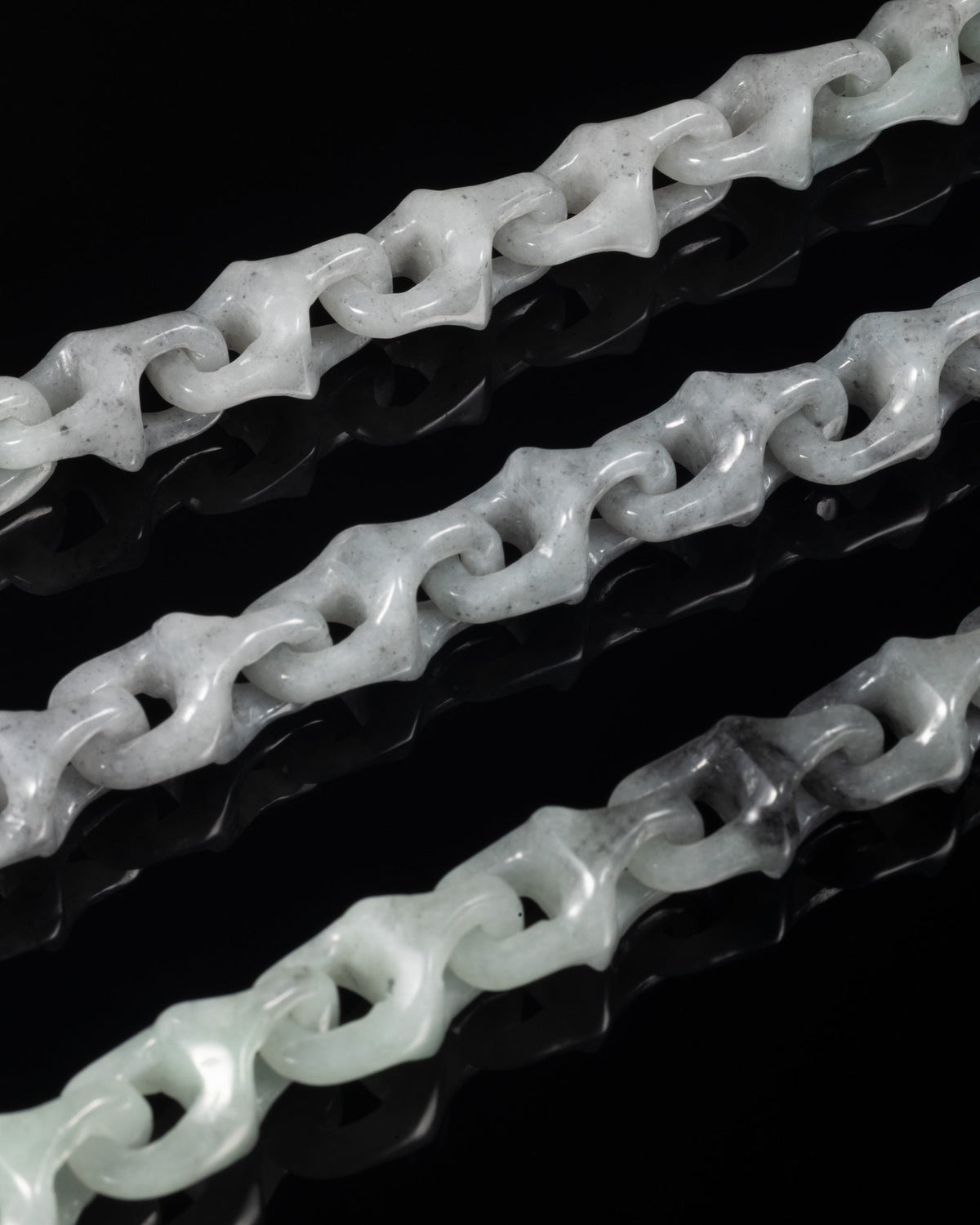 Grey Jade - Luzari