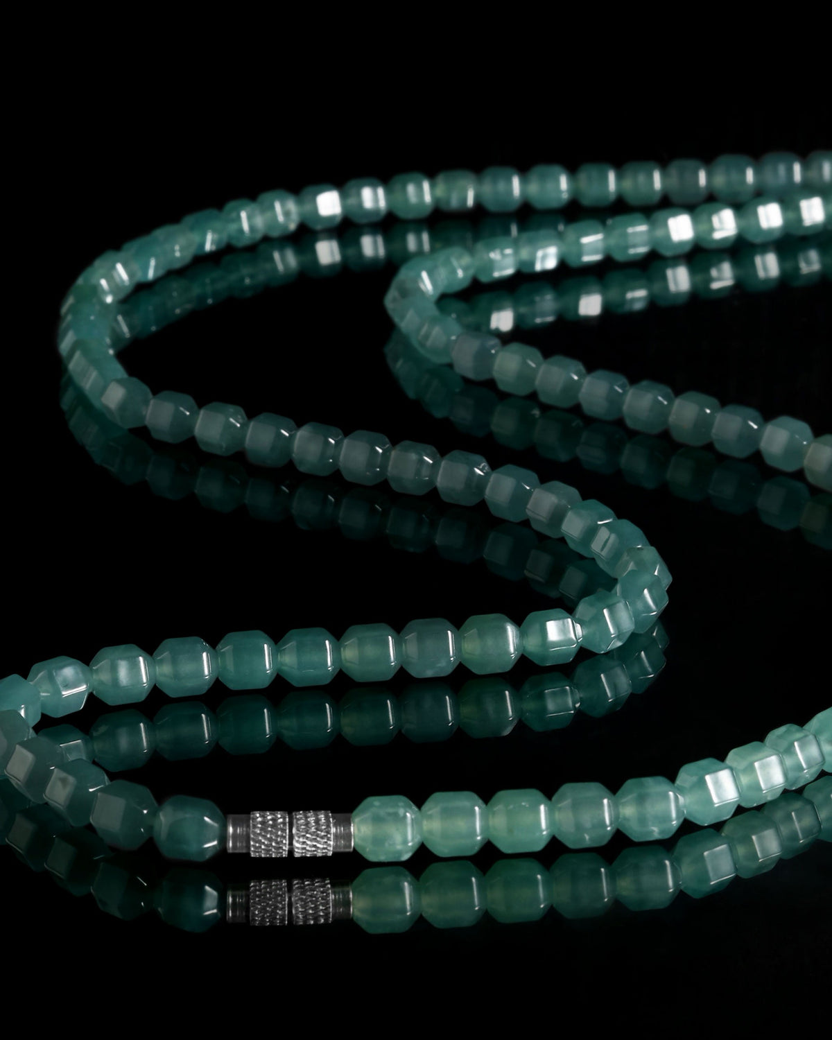 Faceted Barrel Bead Necklace In Guatemalan Jade - Luzari