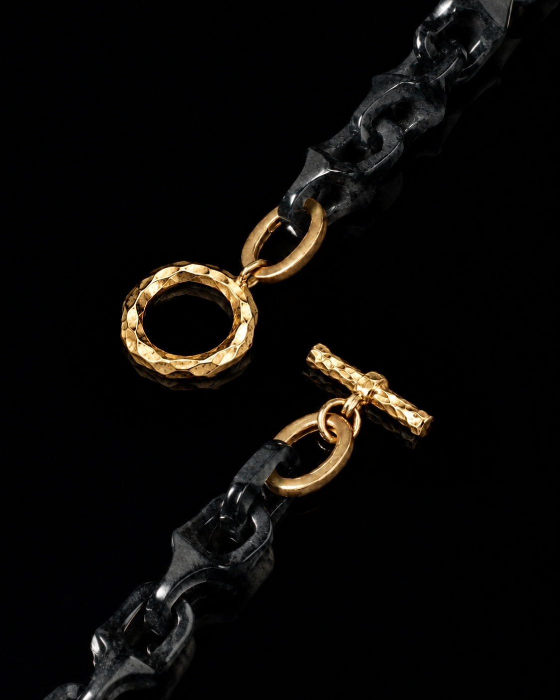 Hammer Gold clasp, Black jade bracelet