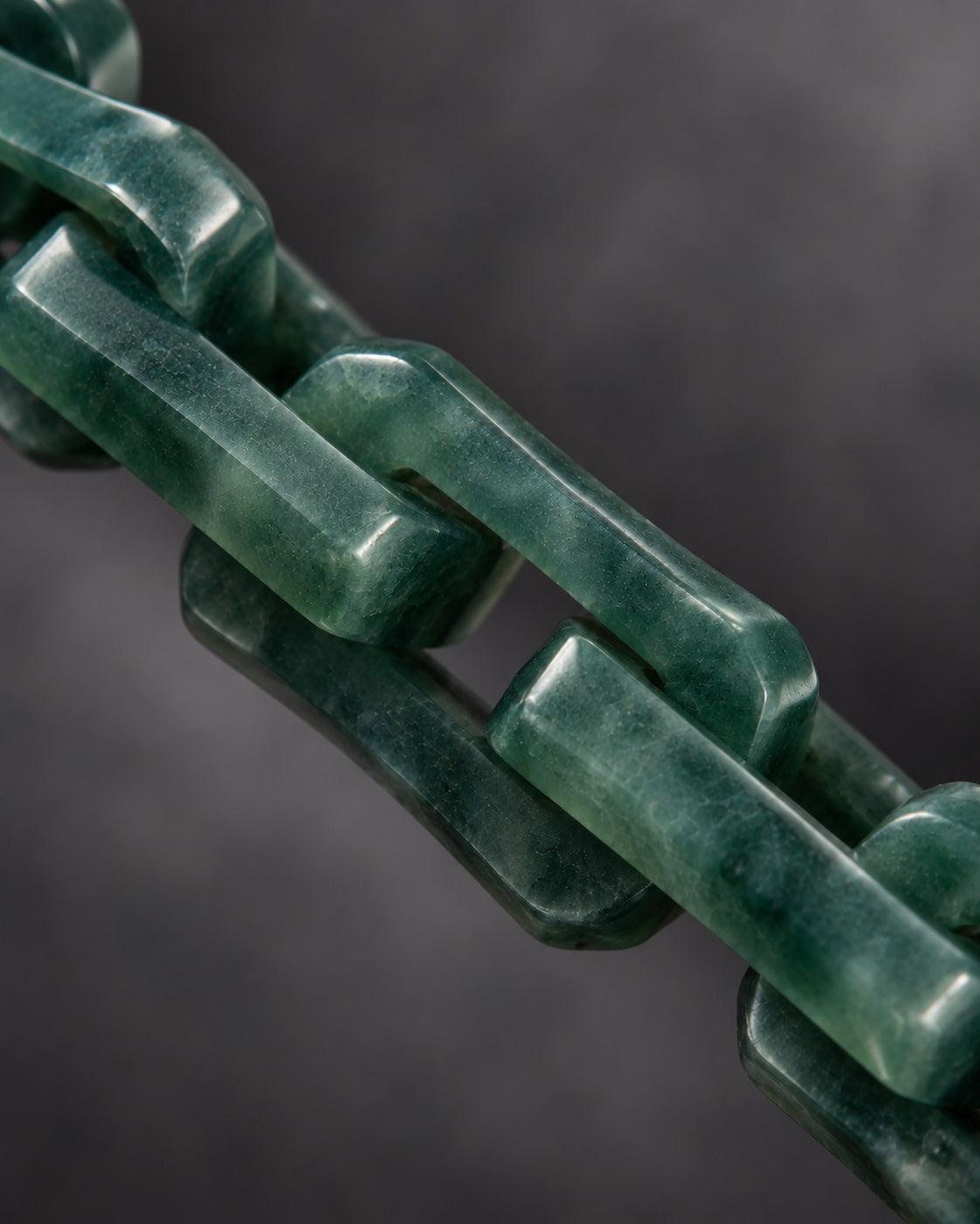 Finish texture close-up of Square Cable Chain Necklace In Dark Green Mayan Jade