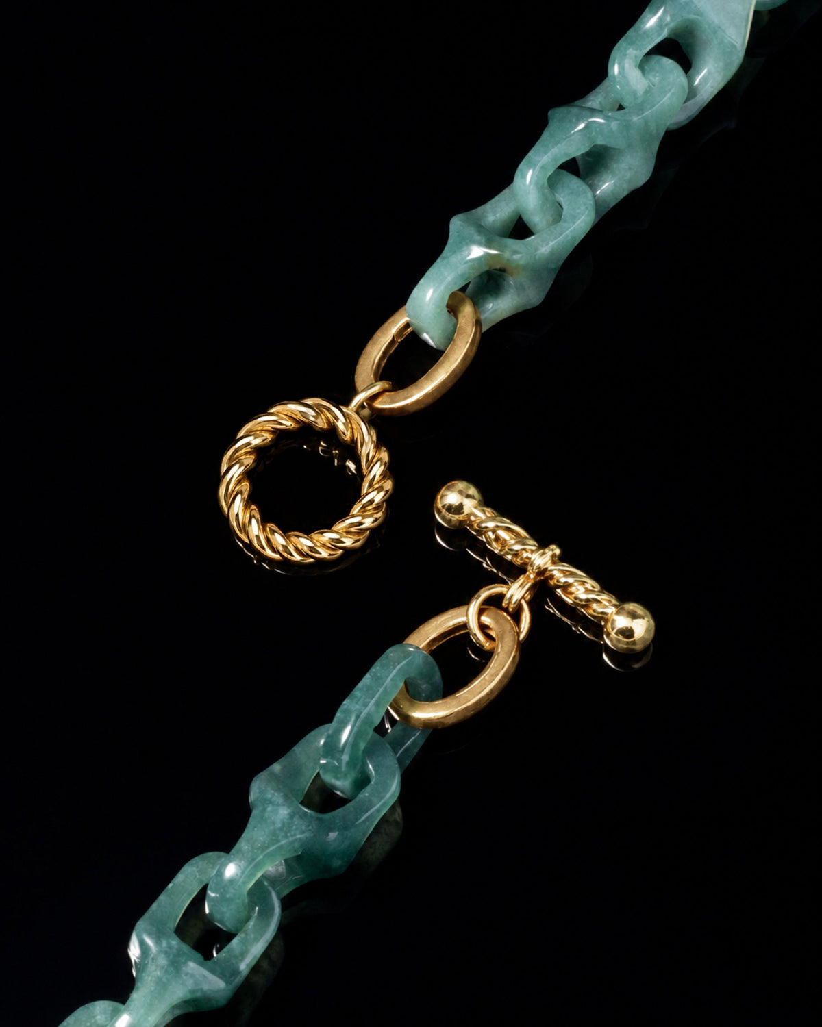 Twist Gold clasp